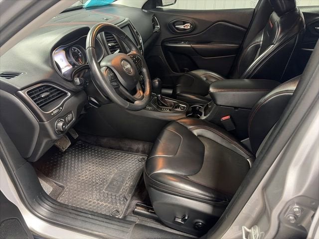 2019 Jeep Cherokee Trailhawk