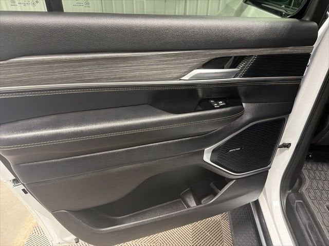 2024 Jeep Wagoneer L Series III