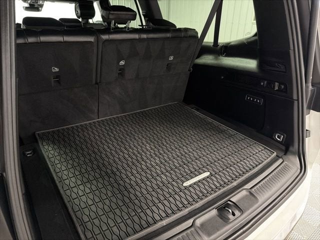 2024 Jeep Wagoneer L Series III