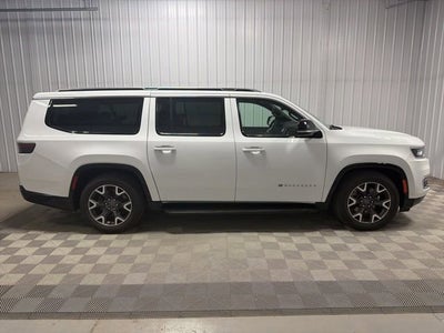 2024 Jeep Wagoneer L Series III