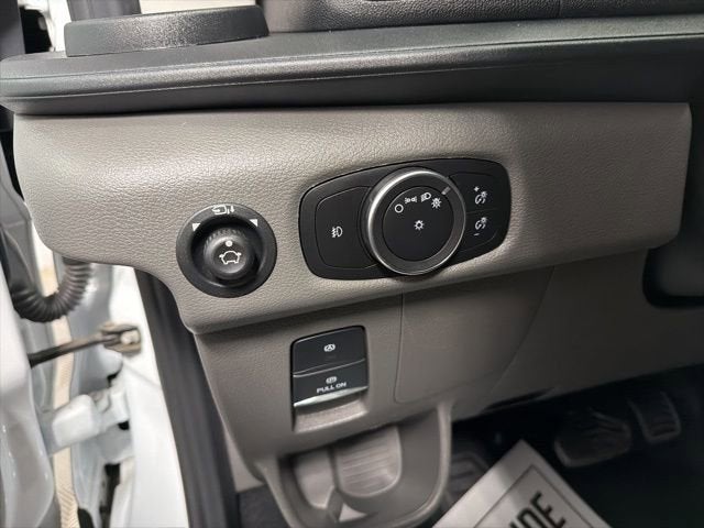 2024 Ford Transit Passenger Wagon XL