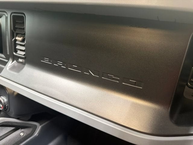 2021 Ford Bronco Base