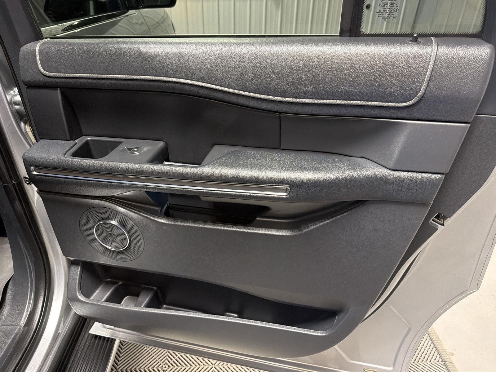 2022 Ford Expedition Max XLT