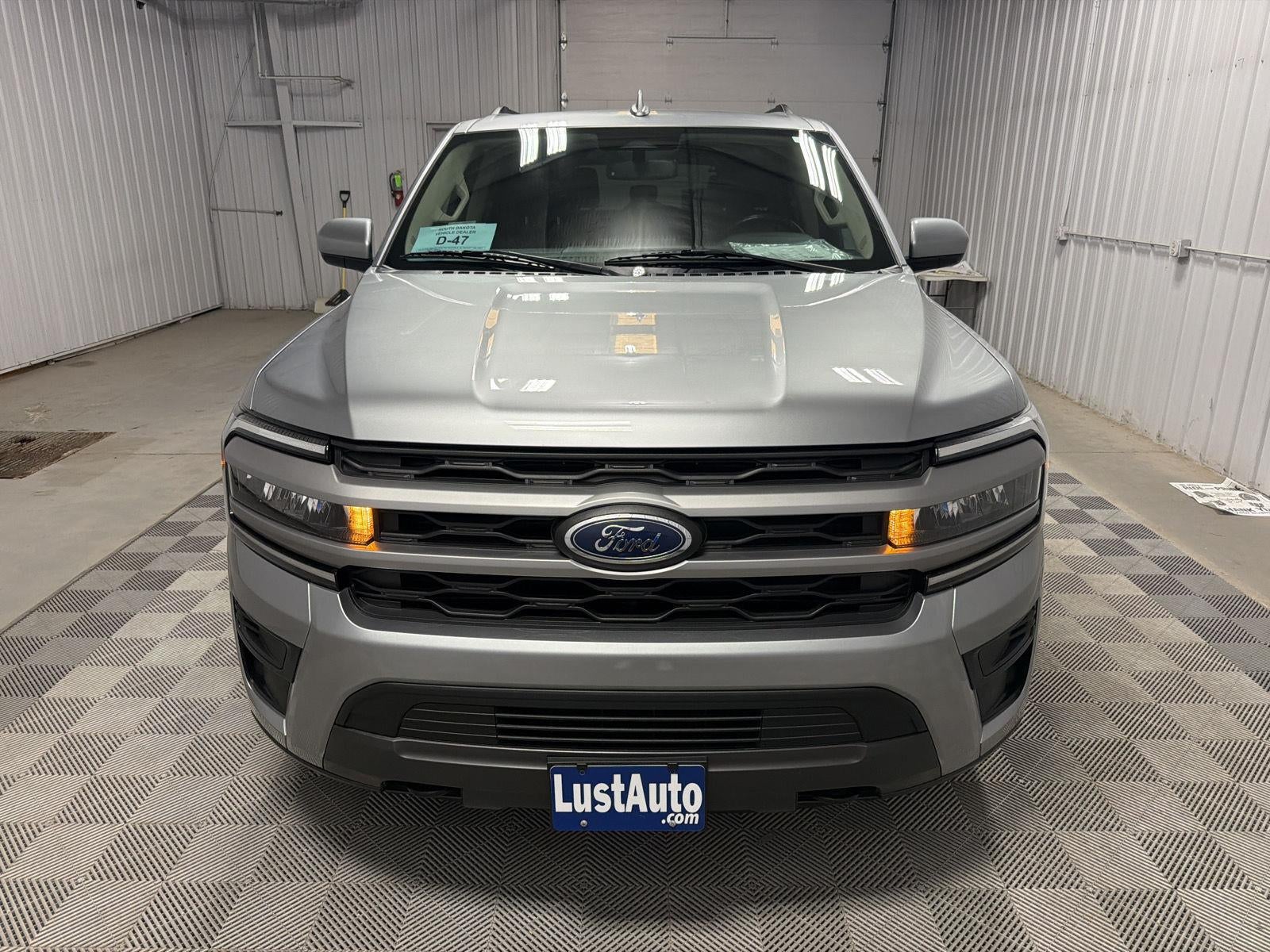 2022 Ford Expedition Max XLT