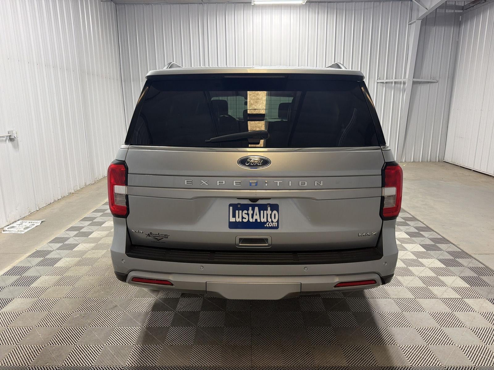 2022 Ford Expedition Max XLT