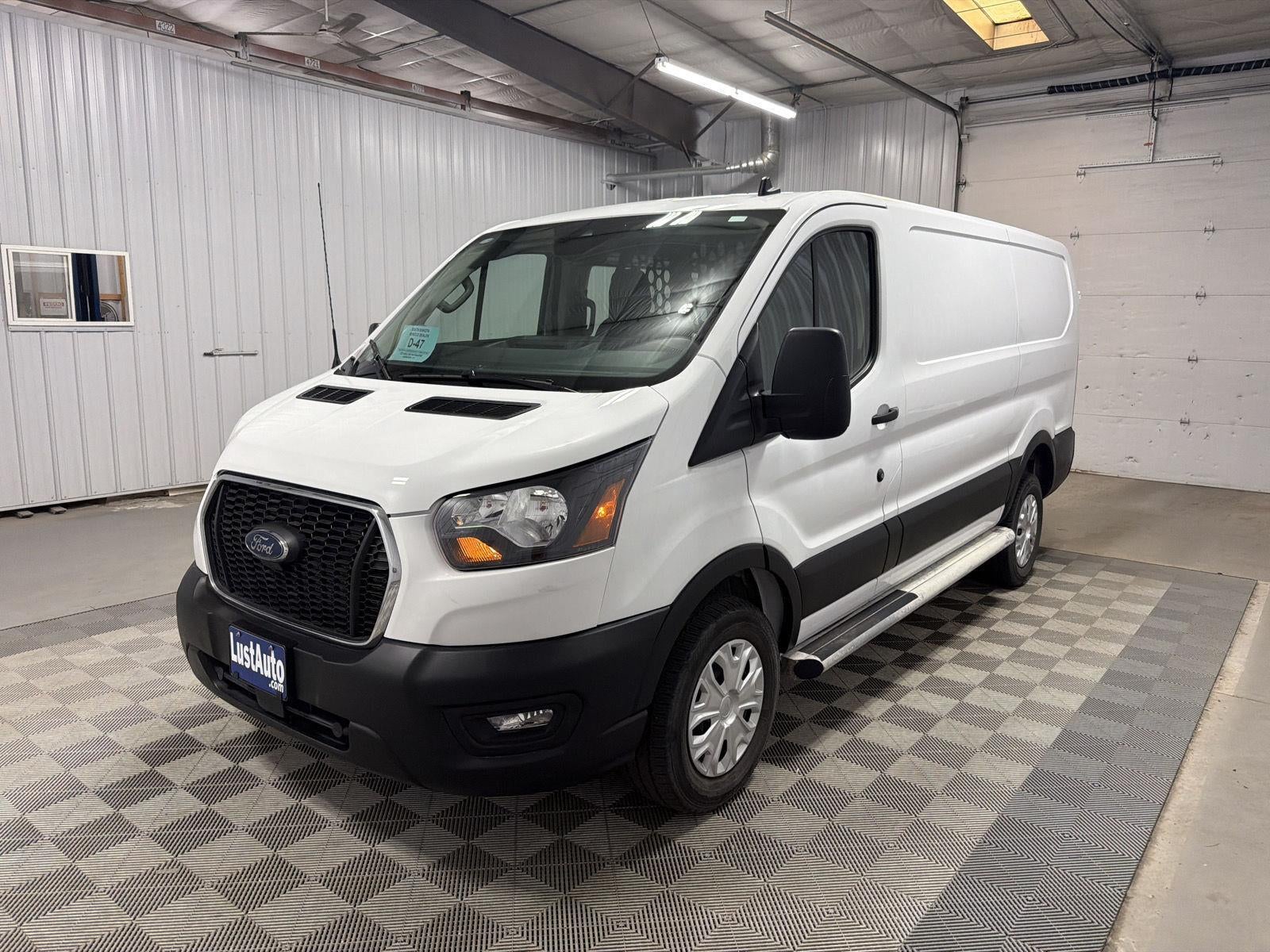 2025 Ford Transit Cargo Van Base
