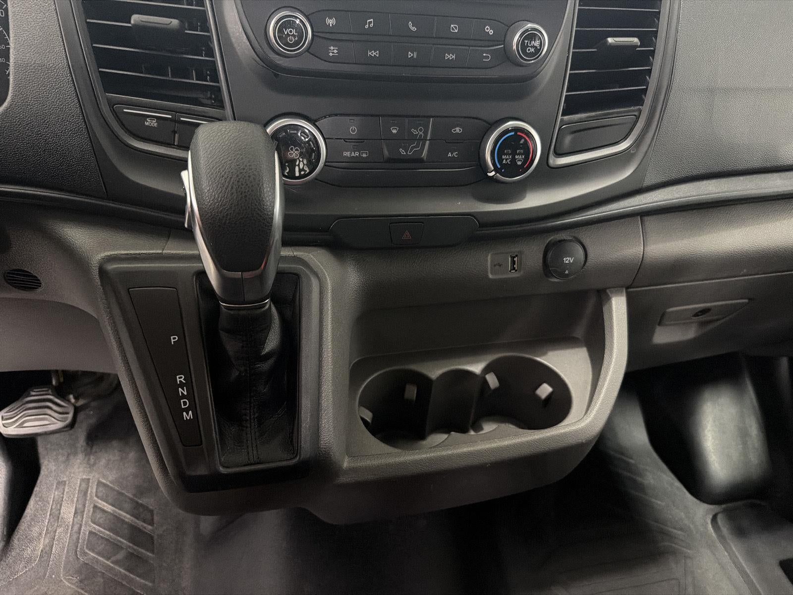 2025 Ford Transit Cargo Van Base