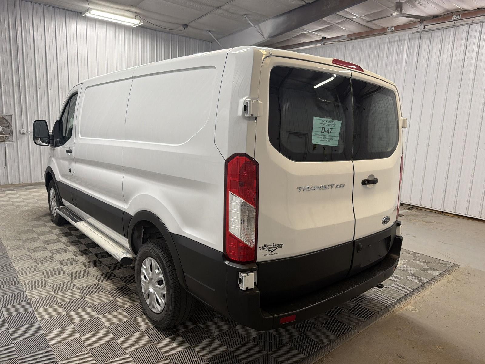 2025 Ford Transit Cargo Van Base