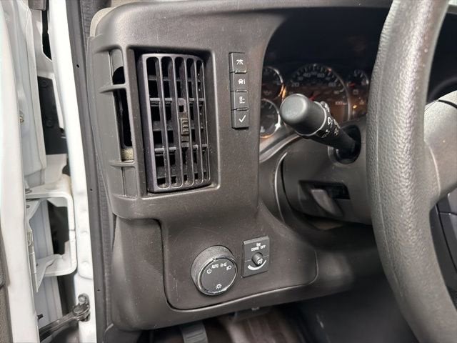 2024 Chevrolet Express Cargo 2500 WT