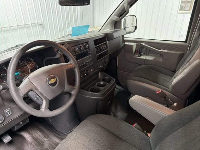 2024 Chevrolet Express Cargo 2500 WT