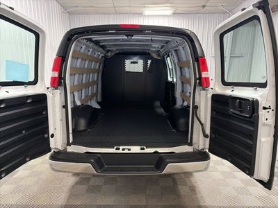 2024 Chevrolet Express Cargo 2500 WT