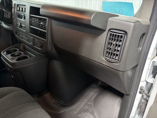 2024 Chevrolet Express Cargo 2500 WT