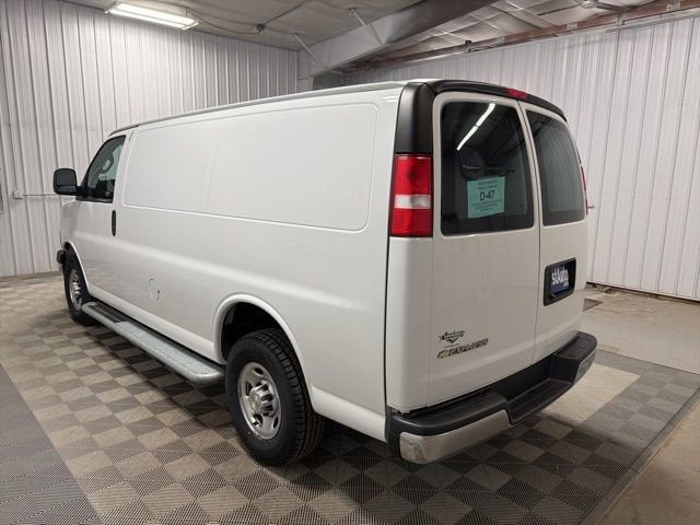 2024 Chevrolet Express Cargo 2500 WT