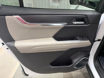 2027 GMC Acadia Elevation