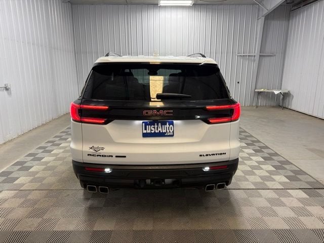 2025 GMC Acadia Elevation