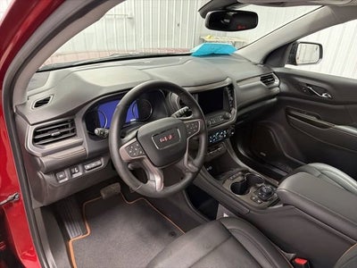 2023 GMC Acadia AT4