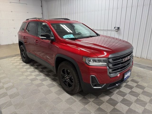 2023 GMC Acadia AT4