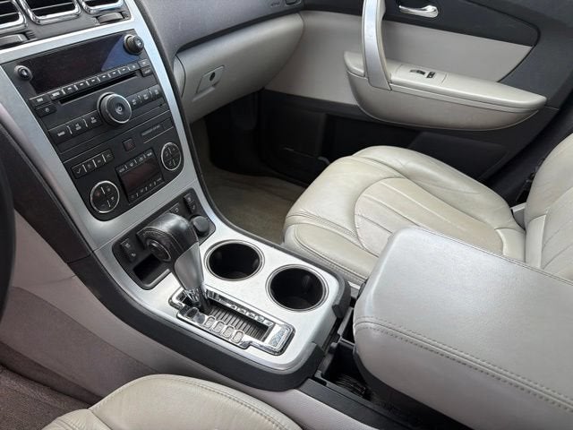 2010 GMC Acadia SLT2