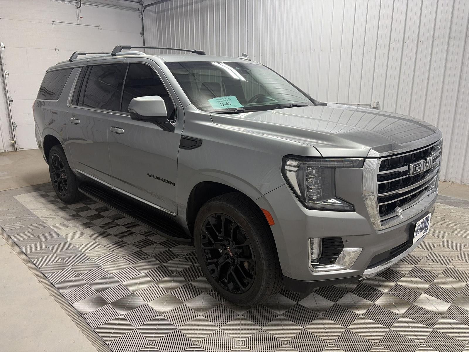 2023 GMC Yukon XL SLT