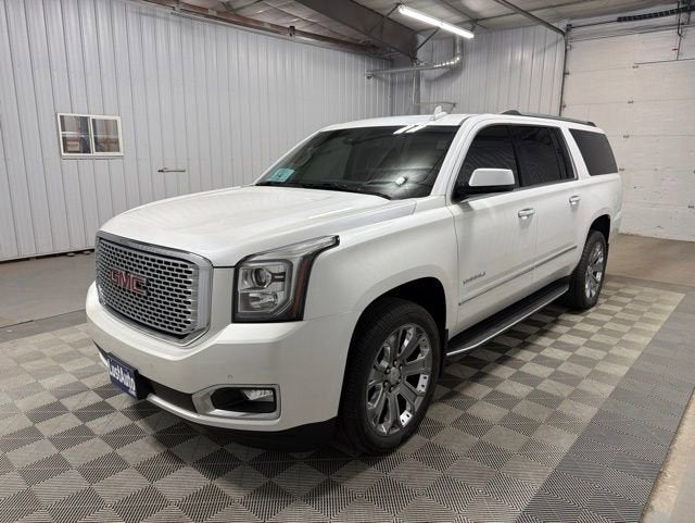 2016 GMC Yukon Denali AWD's photo