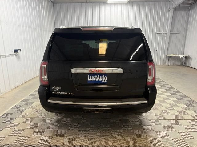 2016 GMC Yukon XL Denali