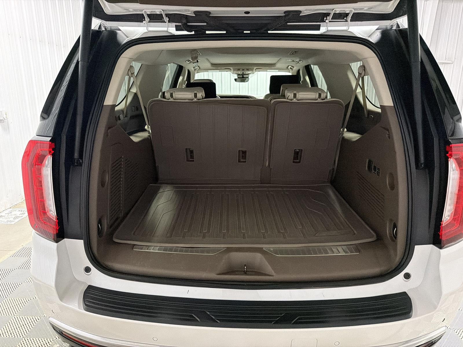 2024 GMC Yukon XL Denali