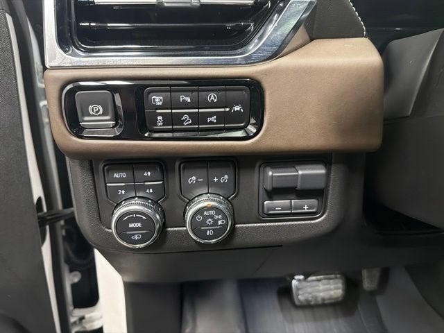 2025 GMC Yukon XL Denali Ultimate