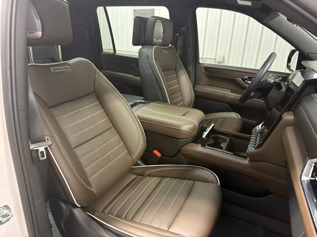 2025 GMC Yukon XL Denali Ultimate