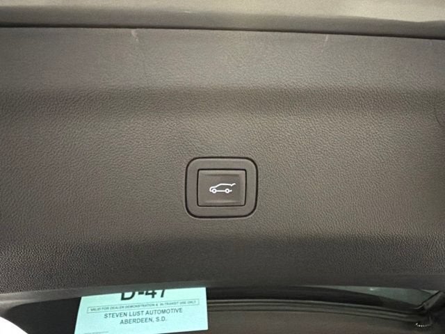 2026 GMC Yukon XL AT4 Ultimate - Photo 28