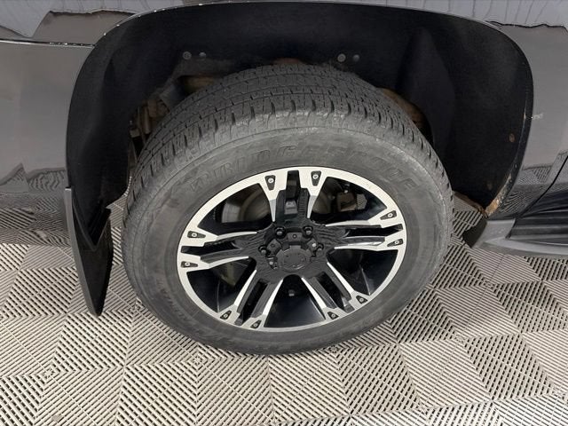 2015 Chevrolet Suburban LT