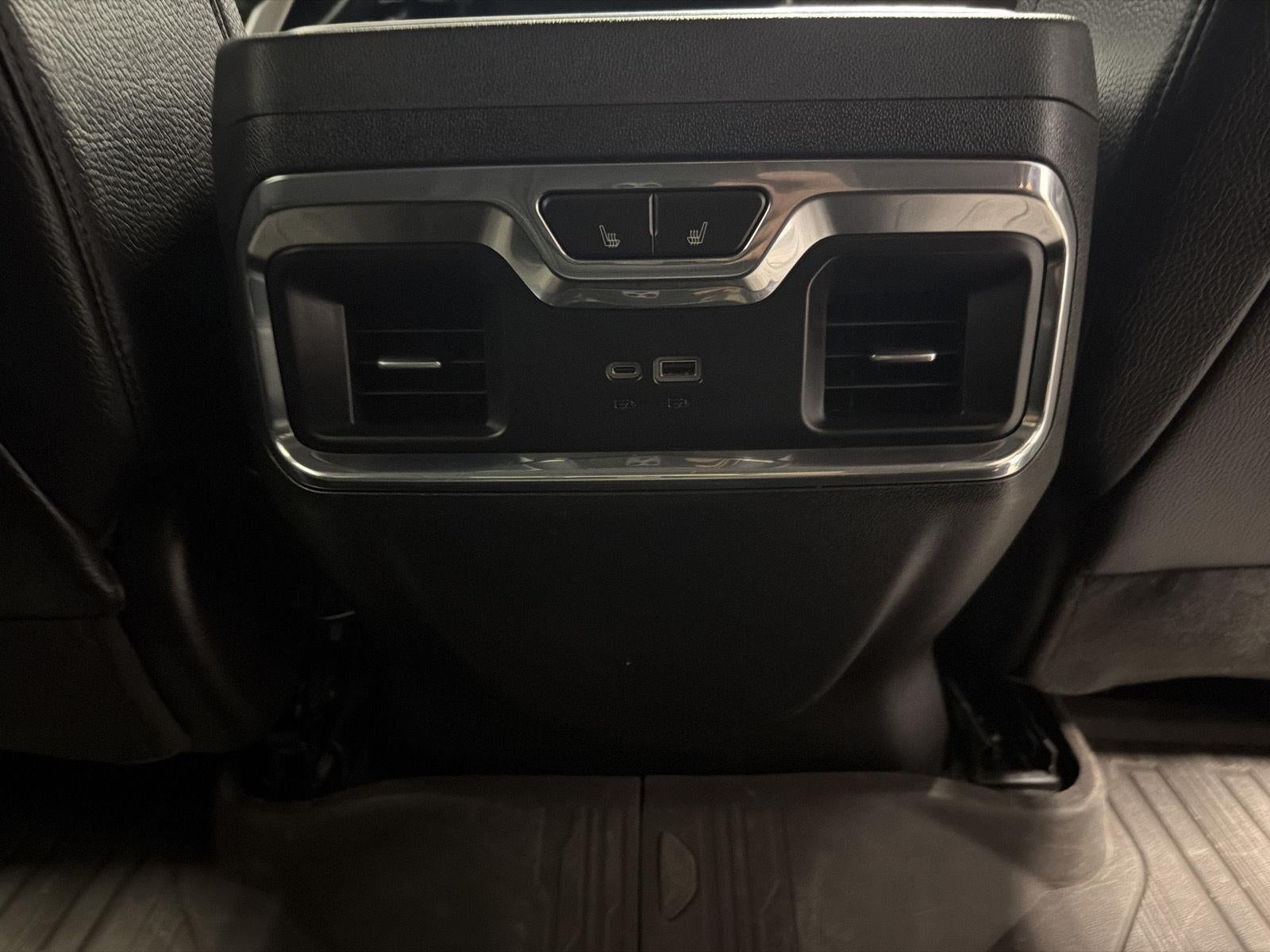 2024 GMC Sierra 3500 HD Denali