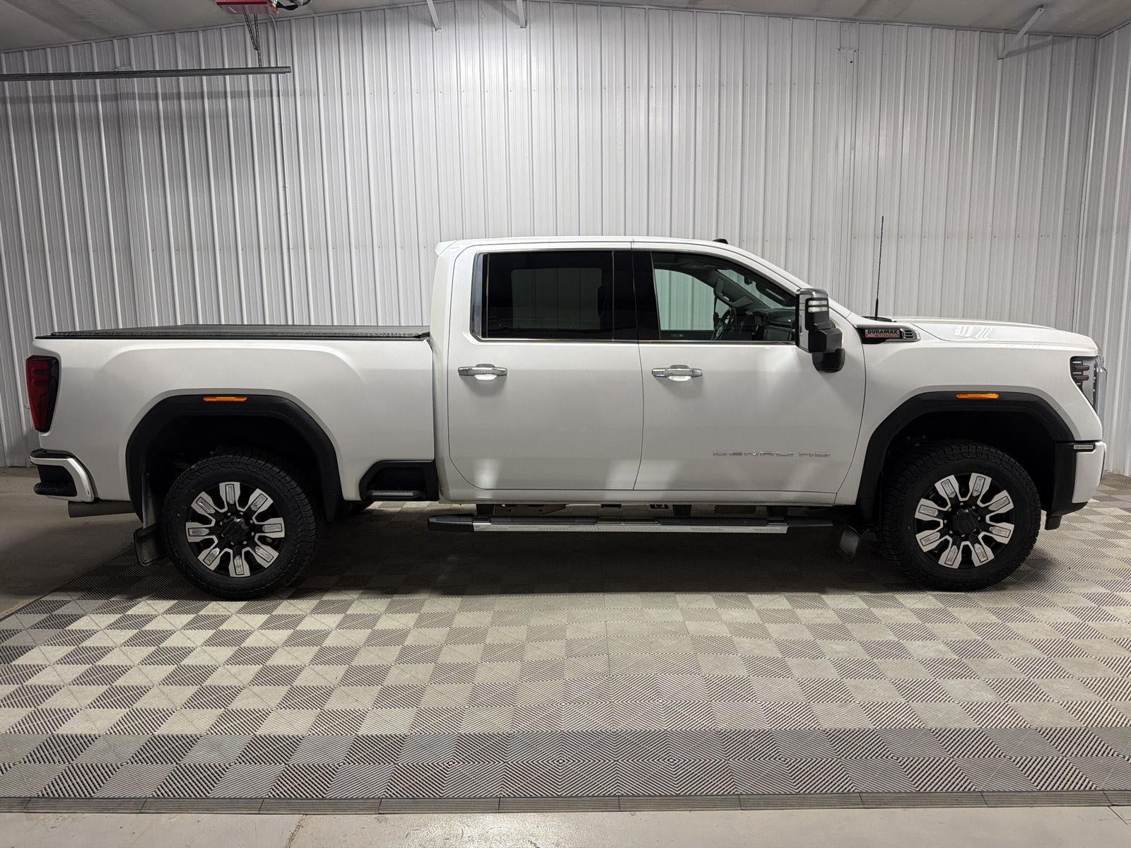 2024 GMC Sierra 3500 HD Denali