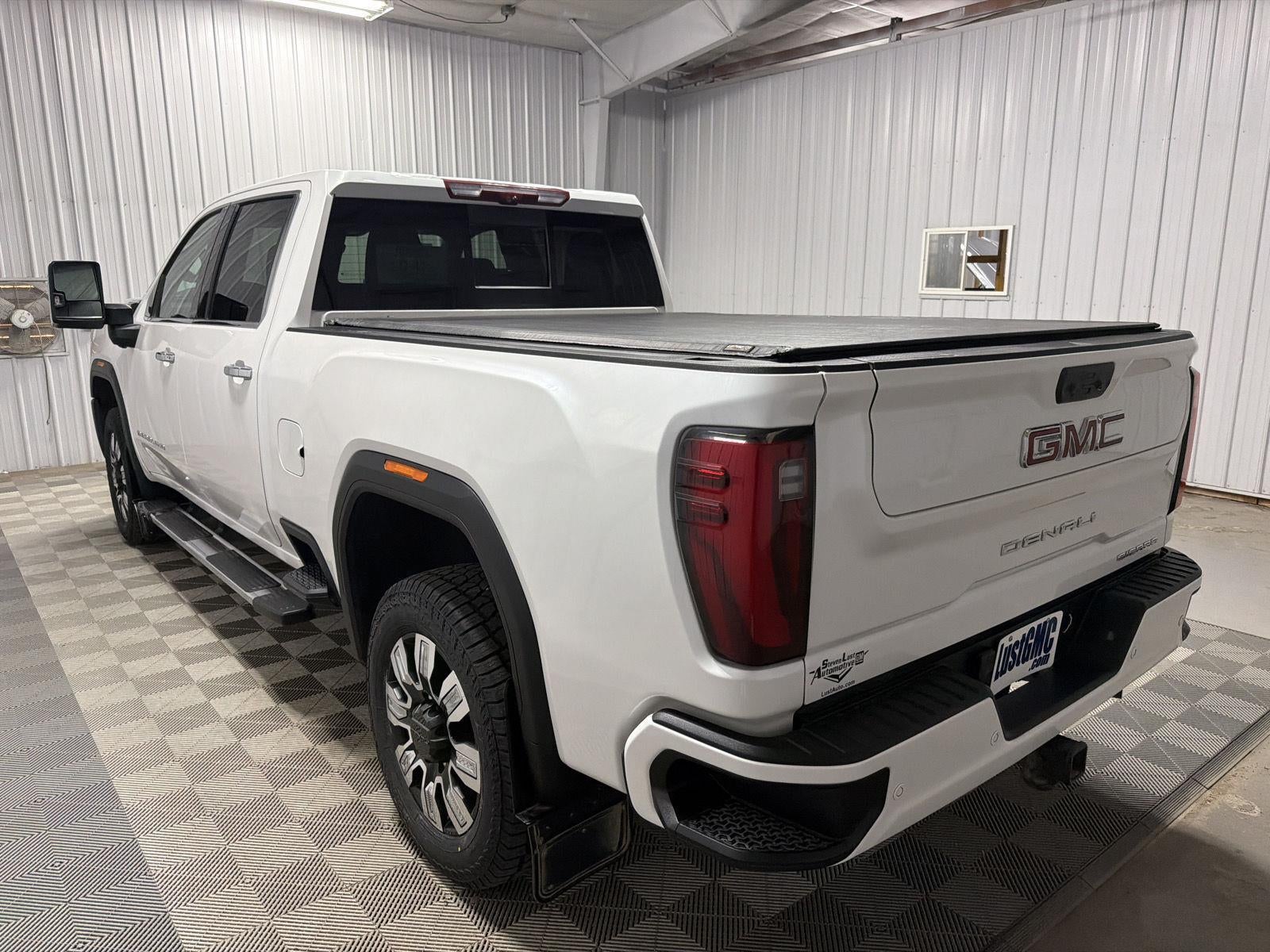 2024 GMC Sierra 3500 HD Denali