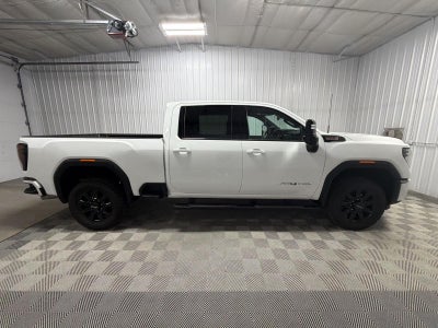 2025 GMC Sierra 2500 HD AT4