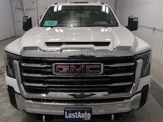2026 GMC Sierra 3500 HD SLT