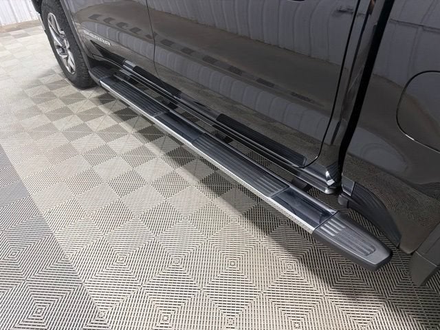 2026 GMC Sierra 1500 SLT - Photo 10