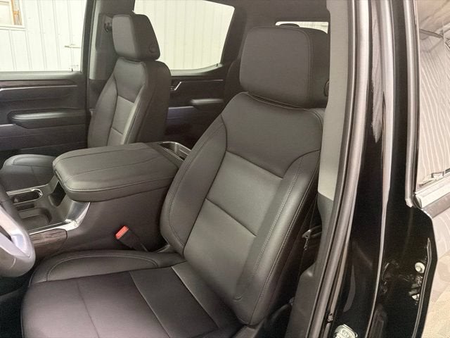 2026 GMC Sierra 1500 SLT - Photo 15