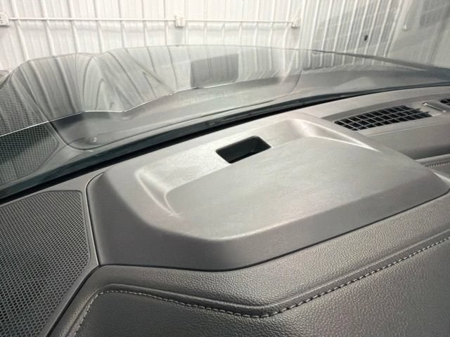 2026 GMC Sierra 1500 SLT - Photo 17