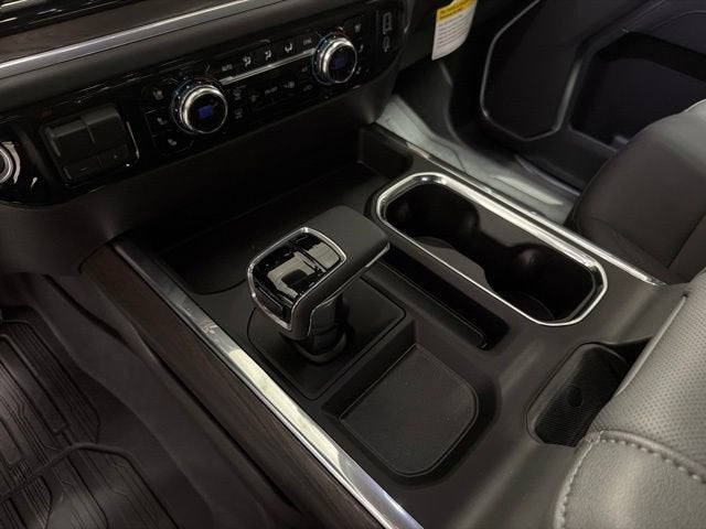 2026 GMC Sierra 1500 SLT - Photo 19