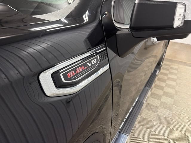 2026 GMC Sierra 1500 SLT - Photo 3