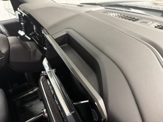 2026 GMC Sierra 1500 SLT - Photo 44