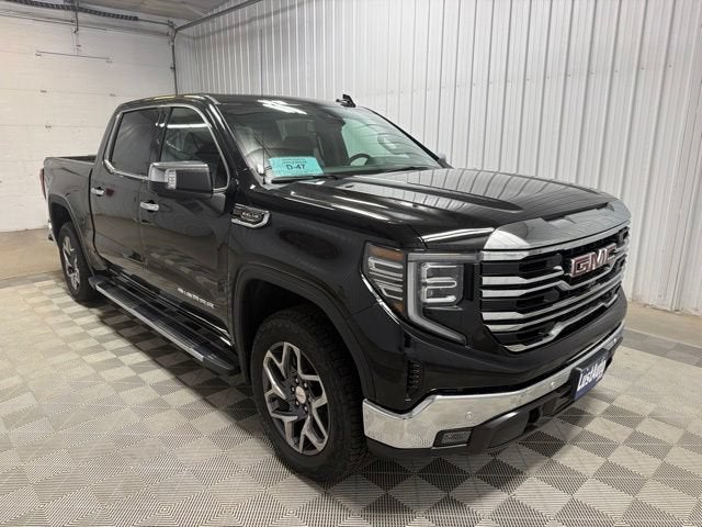 2026 GMC Sierra 1500 SLT - Photo 5