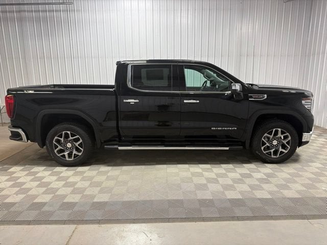 2026 GMC Sierra 1500 SLT - Photo 6