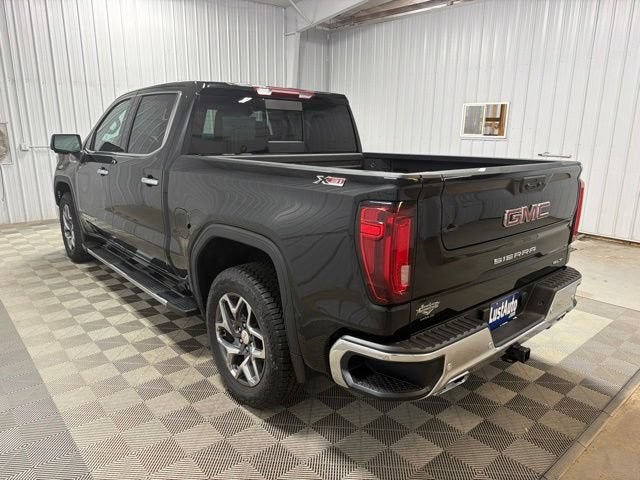 2026 GMC Sierra 1500 SLT - Photo 9