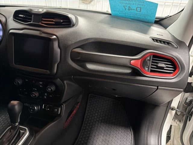 2023 Jeep Renegade Trailhawk