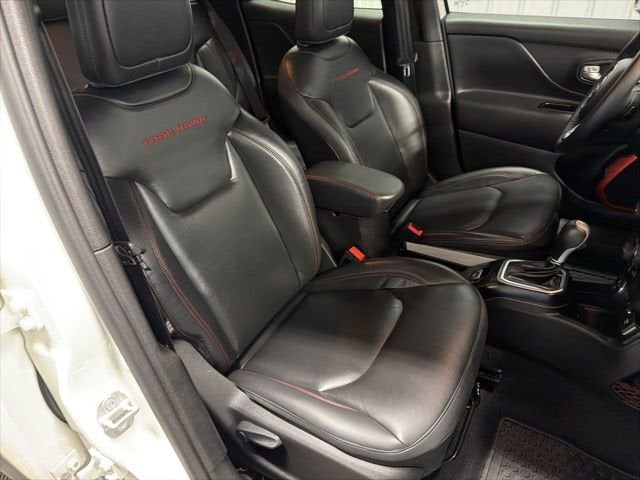 2023 Jeep Renegade Trailhawk