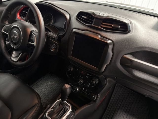 2023 Jeep Renegade Trailhawk