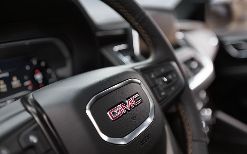 Steering wheel detail of a GMC Yukon